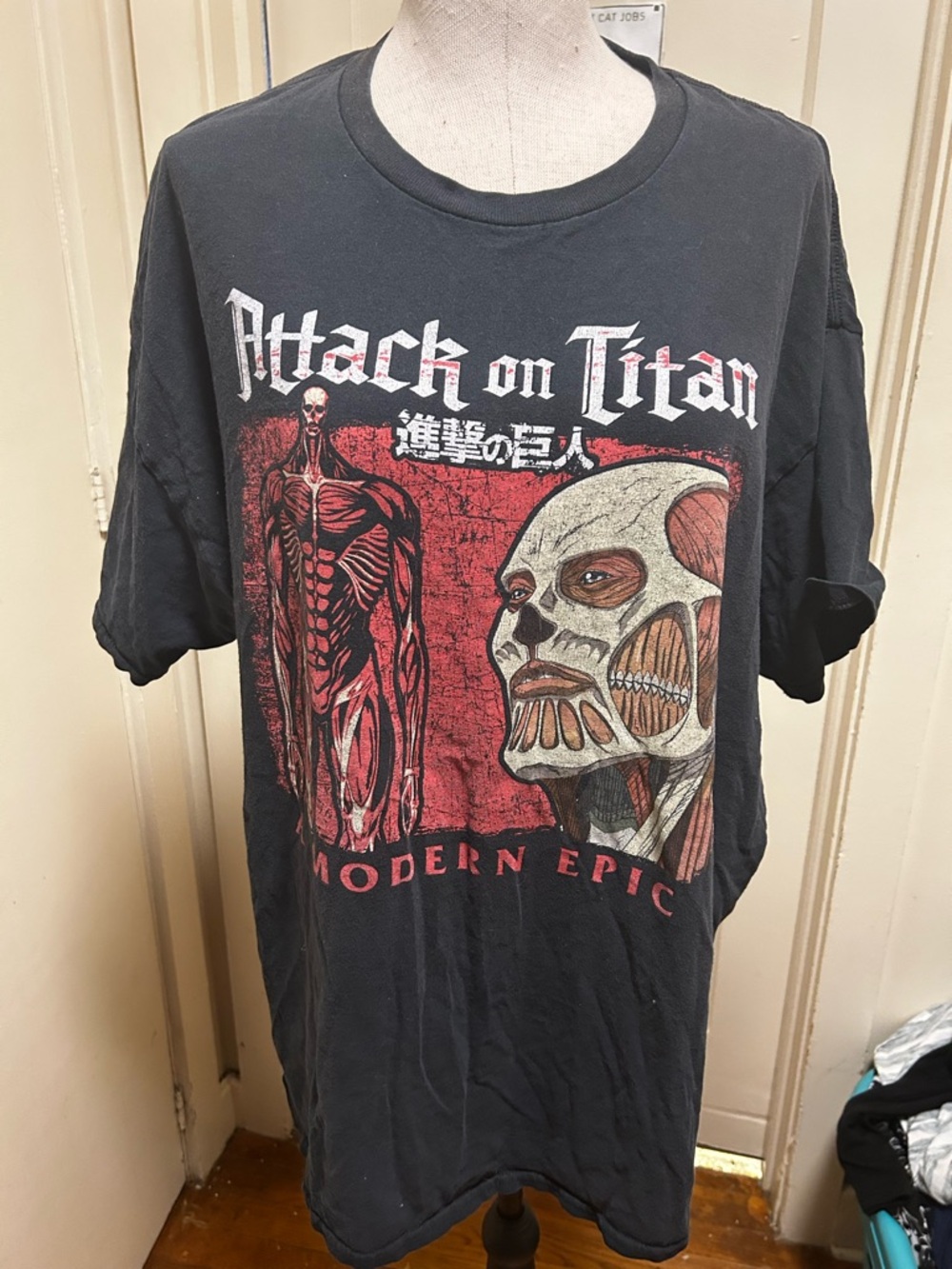 Attack on Titan Graphic Tee - Black